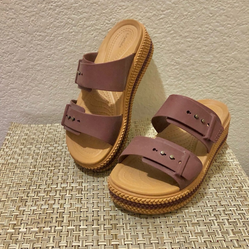 CROCS Women’s Double Strap Platform Sandals in Mauve and Tan